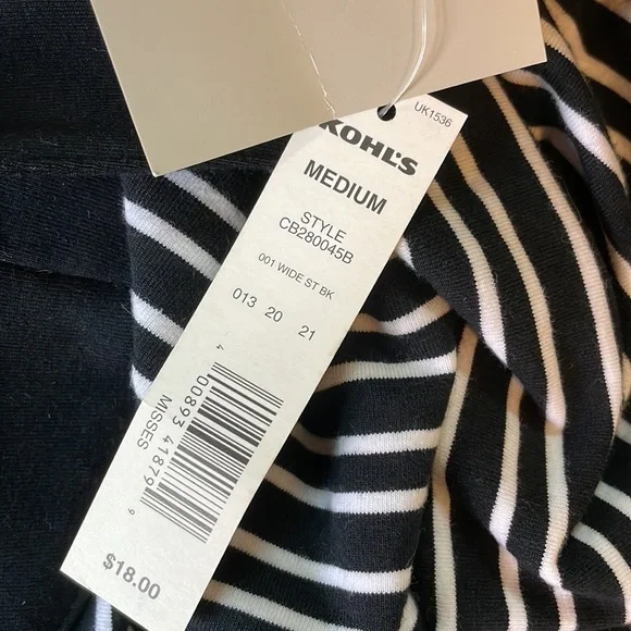 Cute top - Picture 5 of 5